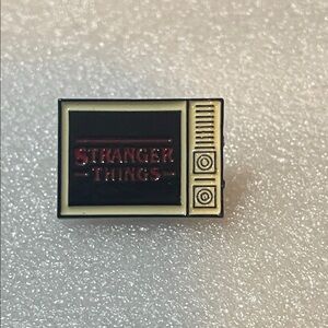 Stranger Things Pin and lanyard set